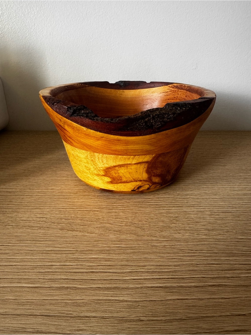 Live Edge Wooden Bowl - Golden Brown